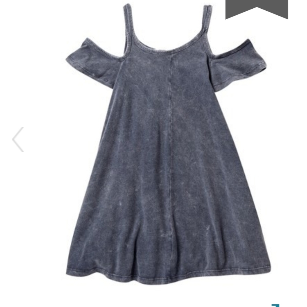 NWT Maddie cold shoulder dress